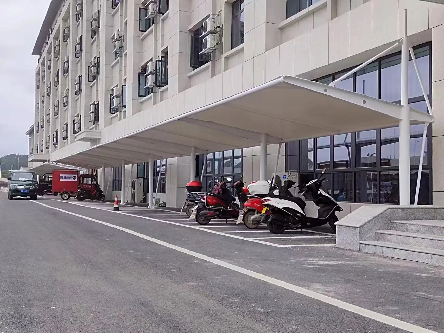 贵州绥阳膜结构车棚采购避坑指南,本地源头工厂怎么选?